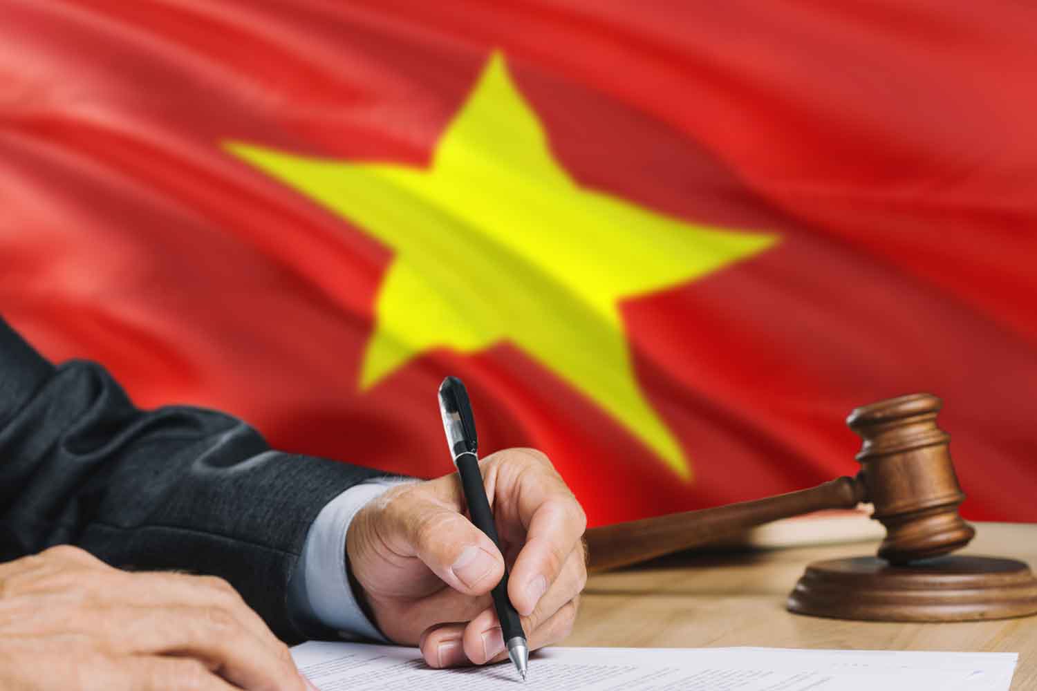 Vietnam Moves to Ban Vapes and Heated Tobacco Products